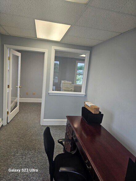 2294 Massachusetts Ave, Cambridge, MA à louer - Photo de l’immeuble – Image 2 sur 15