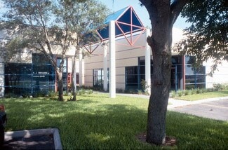 Plus de détails pour 6604 Harney Rd, Tampa, FL - Local d'activités à louer