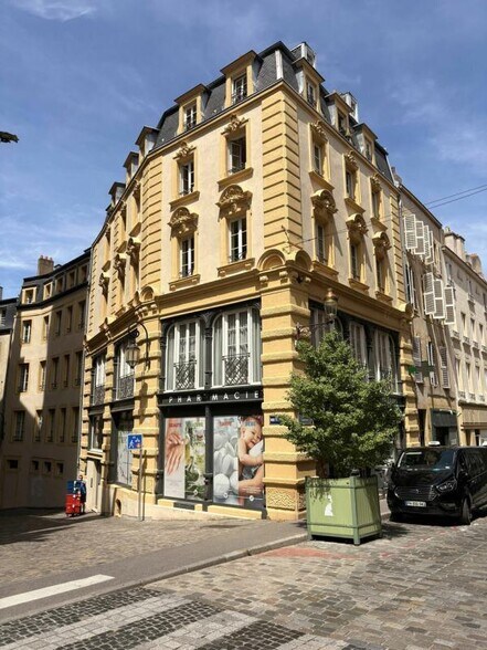 Local commercial dans Metz à louer - Photo de l’immeuble – Image 1 sur 2