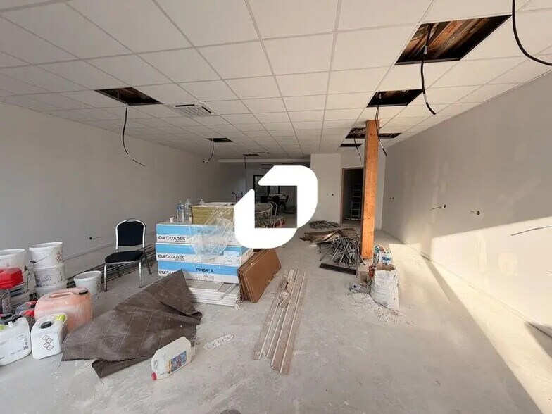 Local commercial dans Mérignac à louer - Photo de la construction – Image 2 sur 9