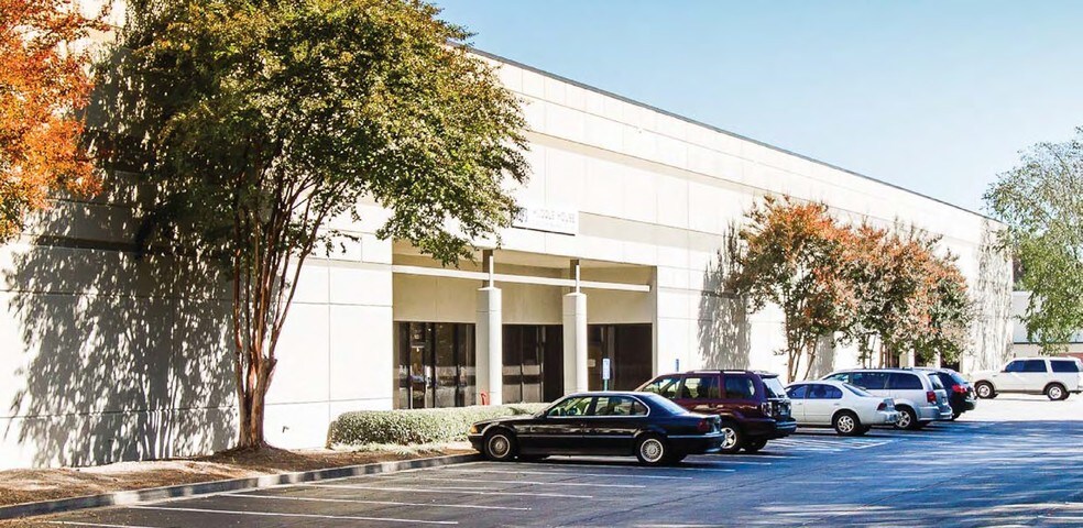 3655 Southside Industrial Pky, Atlanta, GA à louer - Photo de l’immeuble – Image 3 sur 4