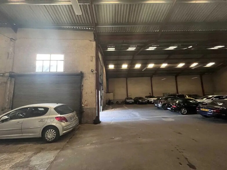 Local d’activités dans Bordeaux à louer - Photo intérieure – Image 2 sur 4