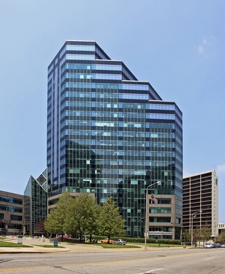 Plus de détails pour 901 Lakeside Ave E, Cleveland, OH - Bureau à louer