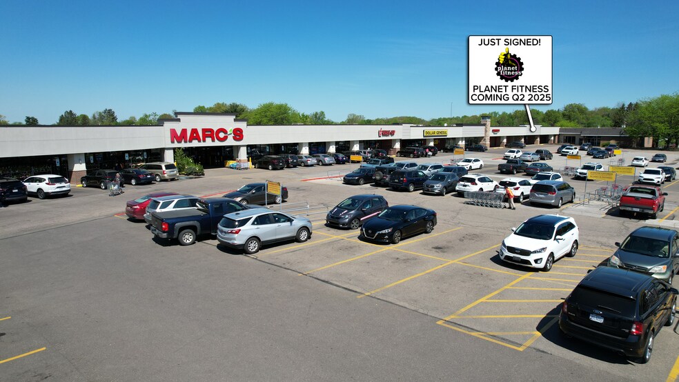 Amherst Rd NE & Lake Ave, Massillon, OH à louer - Photo principale – Image 1 sur 7