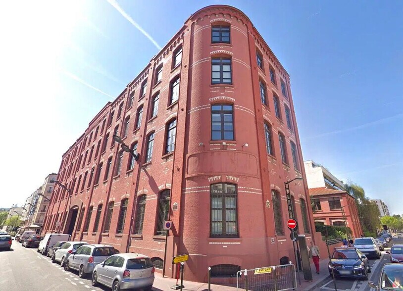 Bureau dans Levallois-Perret à louer - Photo de l’immeuble – Image 2 sur 18