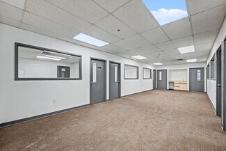 Plus de détails pour 11-25 Harding St, Middletown, NY - Bureau, Industriel/Logistique à louer