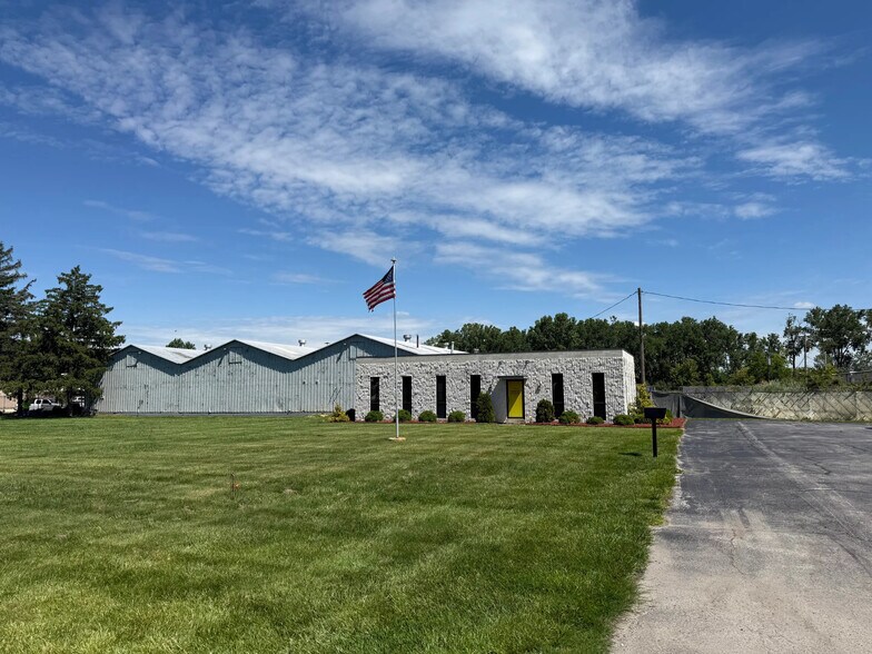 3060 South Ave, Toledo, OH à louer - Photo de l’immeuble – Image 2 sur 9