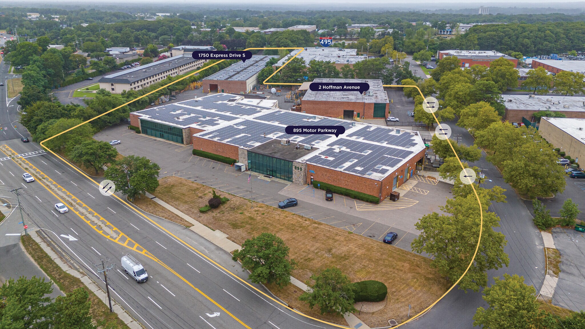 Hauppauge Industrial Portfolio portefeuille de 3 biens à vendre sur LoopNet.fr Photo principale– Image 1 sur 8