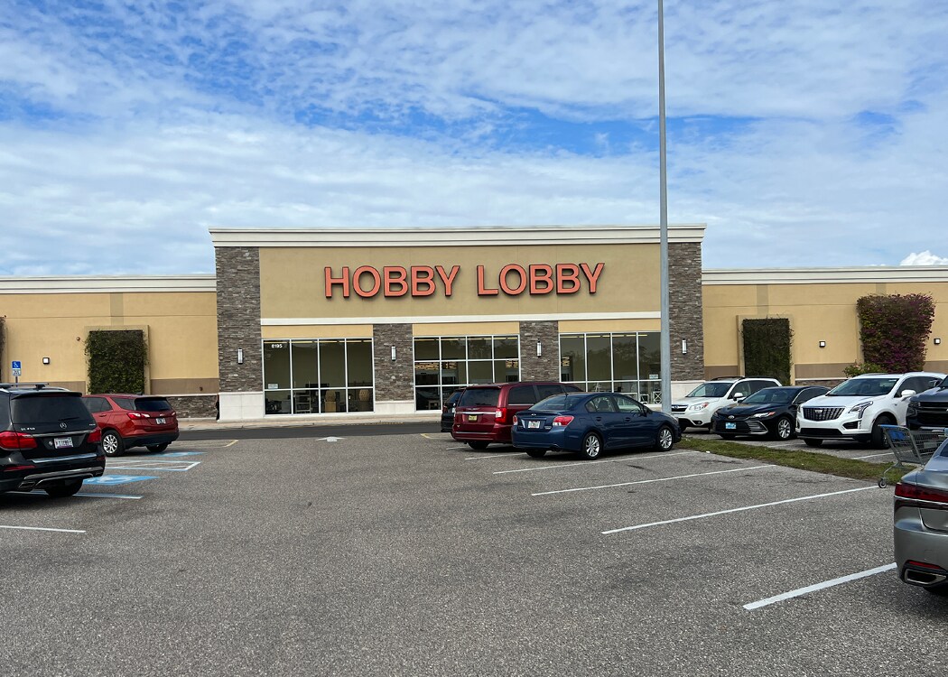 8191-8195 S Tamiami Trl, Sarasota, FL à louer Photo de l’immeuble– Image 1 sur 5