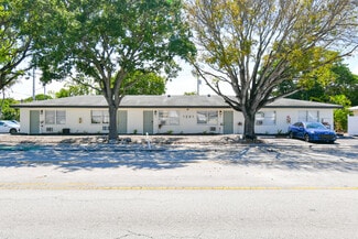 Plus de détails pour 1201 NE 15th Ave, Fort Lauderdale, FL - Logement à vendre