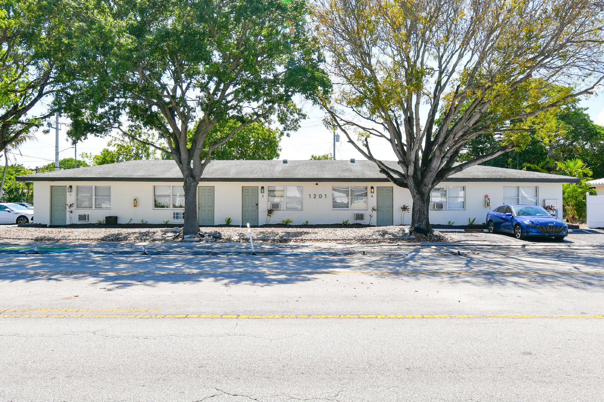 1201 NE 15th Ave, Fort Lauderdale, FL à vendre Photo de l’immeuble– Image 1 sur 14