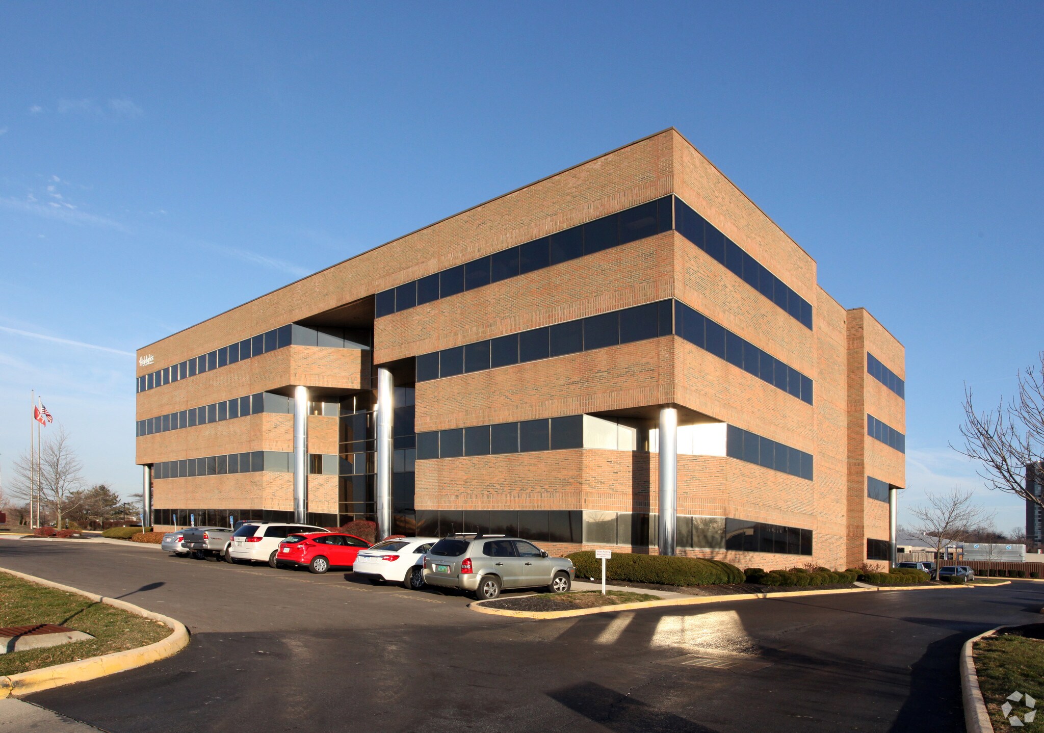1800 Watermark Dr, Columbus, OH à louer Photo de l’immeuble– Image 1 sur 15