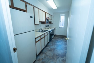 401 Shady Ave, Pittsburgh, PA à louer Photo intérieure– Image 2 sur 9