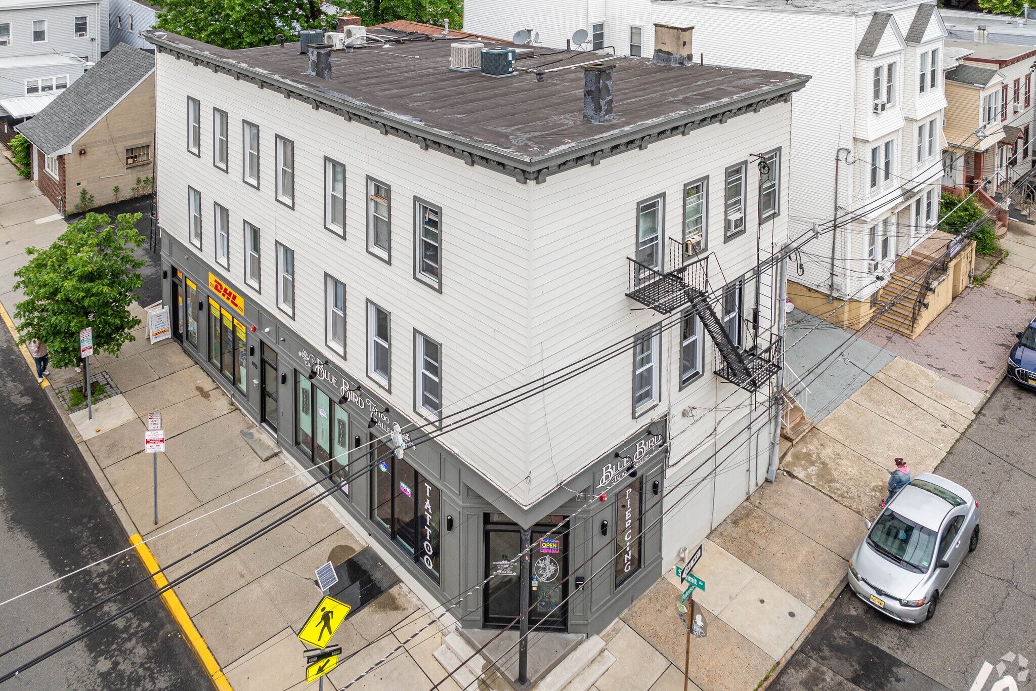 1074 Summit Ave, Jersey City, NJ à vendre Photo principale– Image 1 sur 27