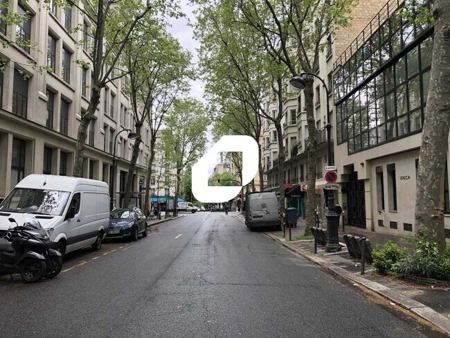 Plus de détails pour Local commercial à louer