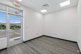 3955 Anchuca Dr, Lakeland, FL à louer Photo intérieure– Image 1 sur 9