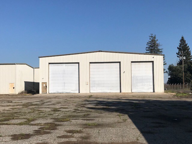18846 N Highway 99, Acampo, CA à vendre - Photo de l’immeuble – Image 3 sur 3