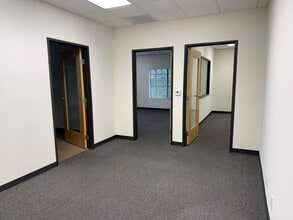 2210 Encinitas Blvd, Encinitas, CA à louer Photo intérieure– Image 2 sur 10