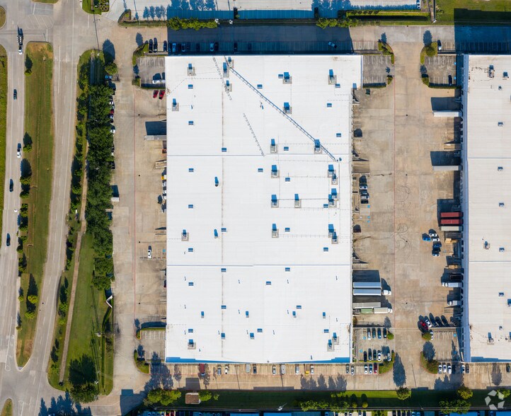 7108 Old Katy Rd, Houston, TX à louer - Photo de l’immeuble – Image 2 sur 14