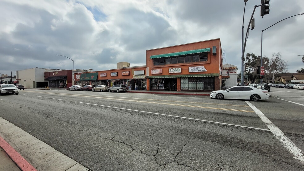 6408-6414 Rugby Ave, Huntington Park, CA à vendre - Photo de l’immeuble – Image 3 sur 11