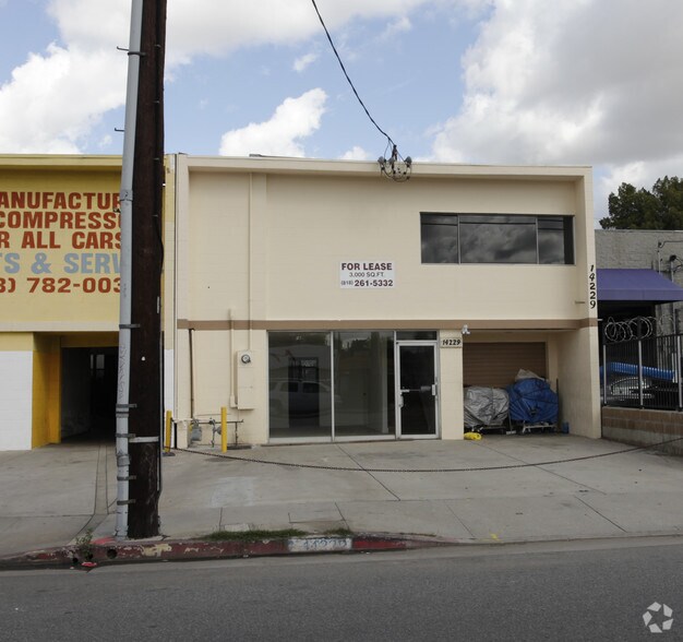 14229 Oxnard St, Van Nuys, CA à vendre - Photo de l’immeuble – Image 2 sur 5