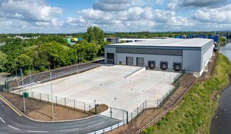 Plus de détails pour Irlam Wharf Rd, Manchester - Industriel/Logistique à louer
