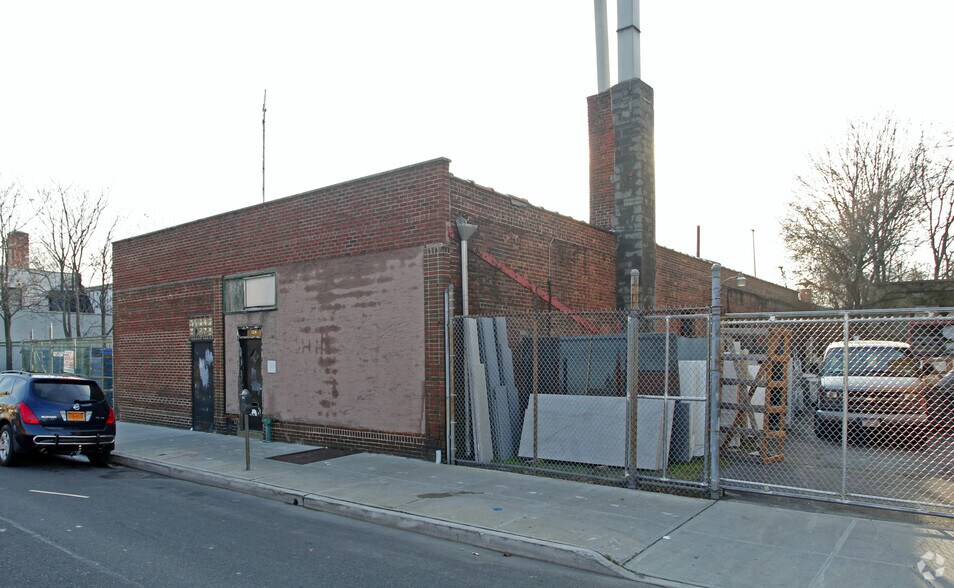 150-158 E 3rd St, Mount Vernon, NY à vendre - Photo de l’immeuble – Image 3 sur 19