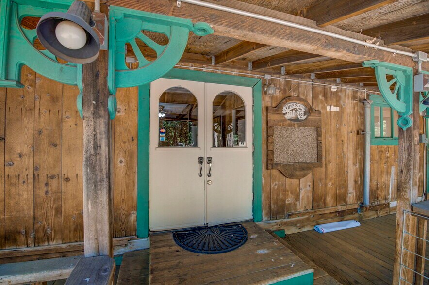 961 Hwy 4, Arnold, CA à vendre - Photo de l’immeuble – Image 2 sur 42