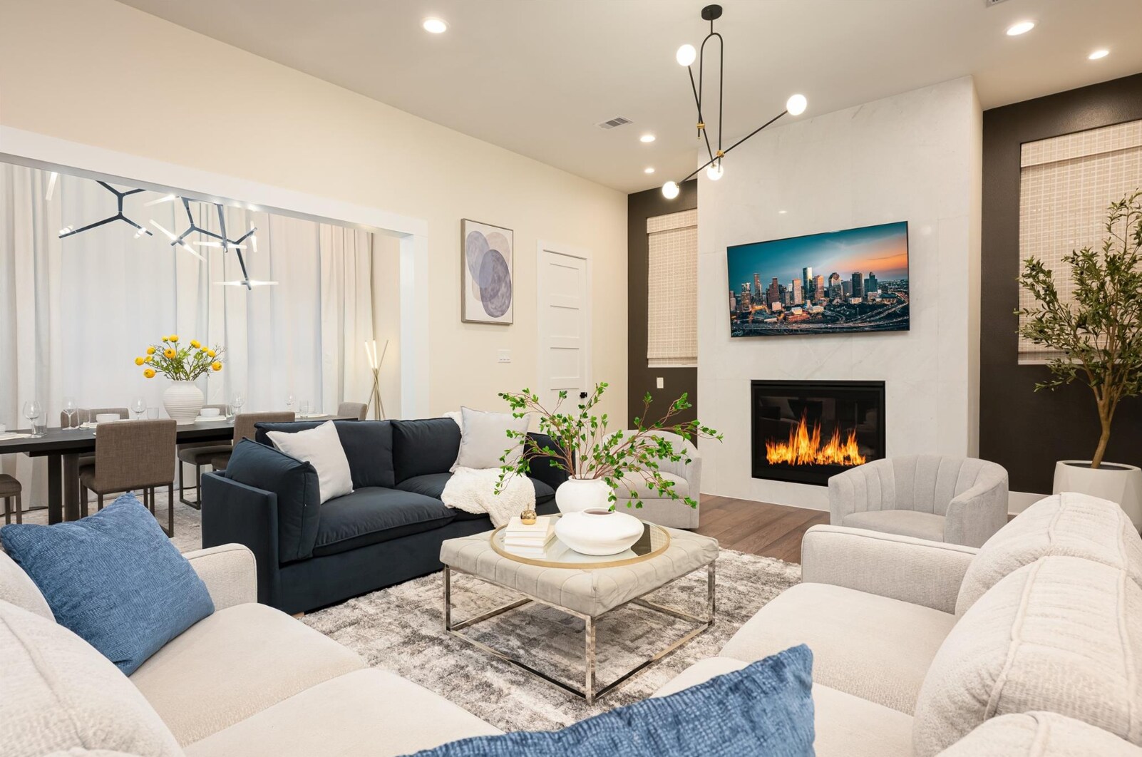 911 Thompson St, Houston, TX à vendre Photo principale– Image 1 sur 2