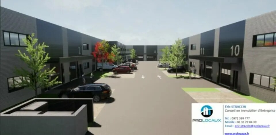 Local d’activités dans Les Abrets en Dauphiné à louer - Photo de l’immeuble – Image 1 sur 11