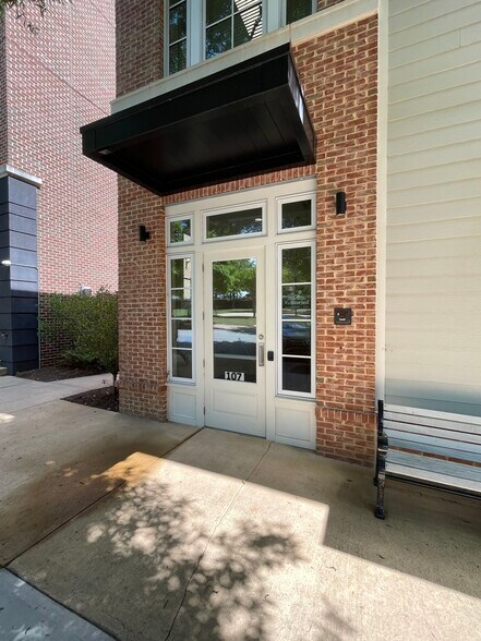 101-107 Market St, Clemson, SC à louer - Photo de l’immeuble – Image 3 sur 11