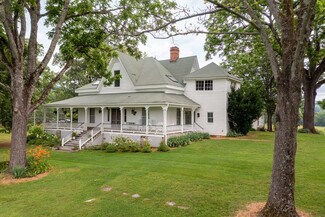 Plus de détails pour 1526 Highway 255 N, Sautee Nacoochee, GA - Hôtellerie à vendre