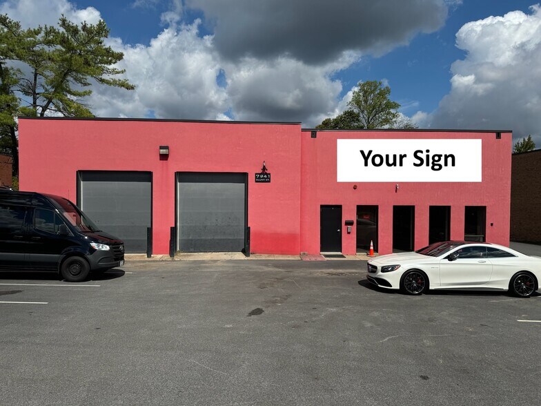 7941 Cluny Ct, Springfield, VA à louer - Photo de l’immeuble – Image 1 sur 5