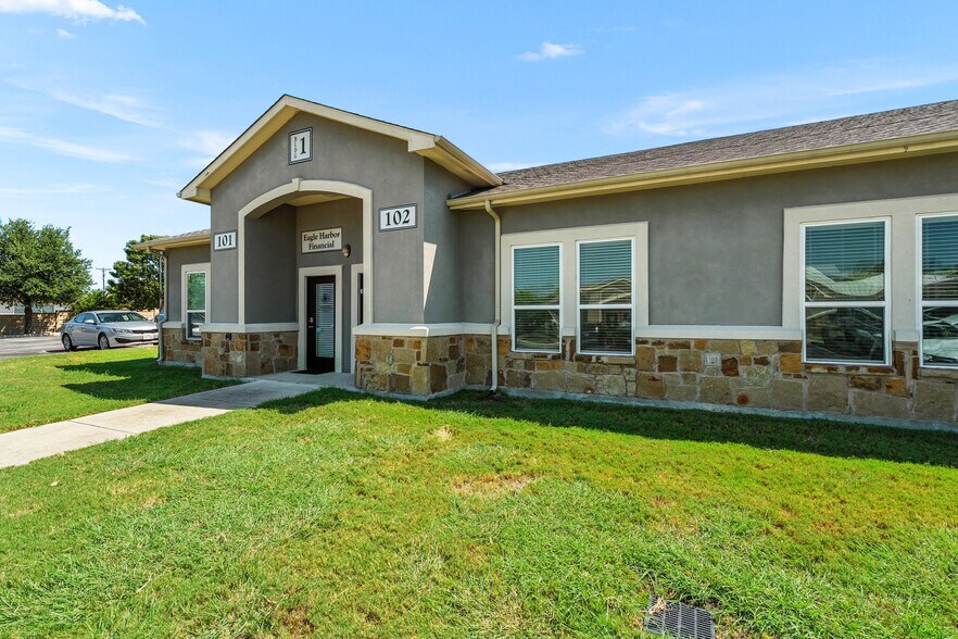 1490 Rusk Rd, Round Rock, TX à louer - Photo de l’immeuble – Image 3 sur 26
