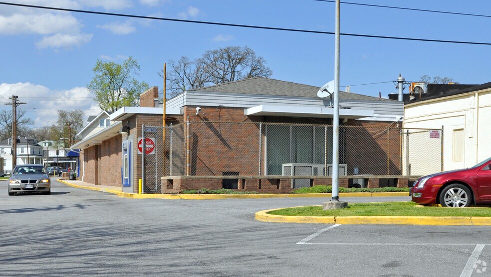 4735 Liberty Heights Ave, Baltimore, MD à vendre - Photo de l’immeuble – Image 2 sur 2