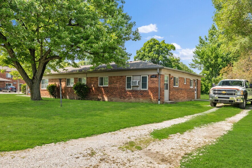 2345 Perkins Ave, Indianapolis, IN à vendre - Photo de l’immeuble – Image 3 sur 3