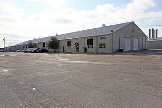 Plus de détails pour 2801 E Main St, Grand Prairie, TX - Industriel/Logistique à louer