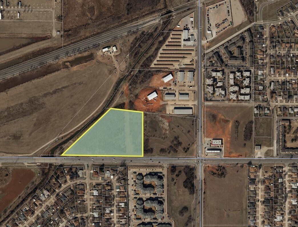6701 NE 10th St, Midwest City, OK à vendre Photo de l’immeuble– Image 1 sur 2