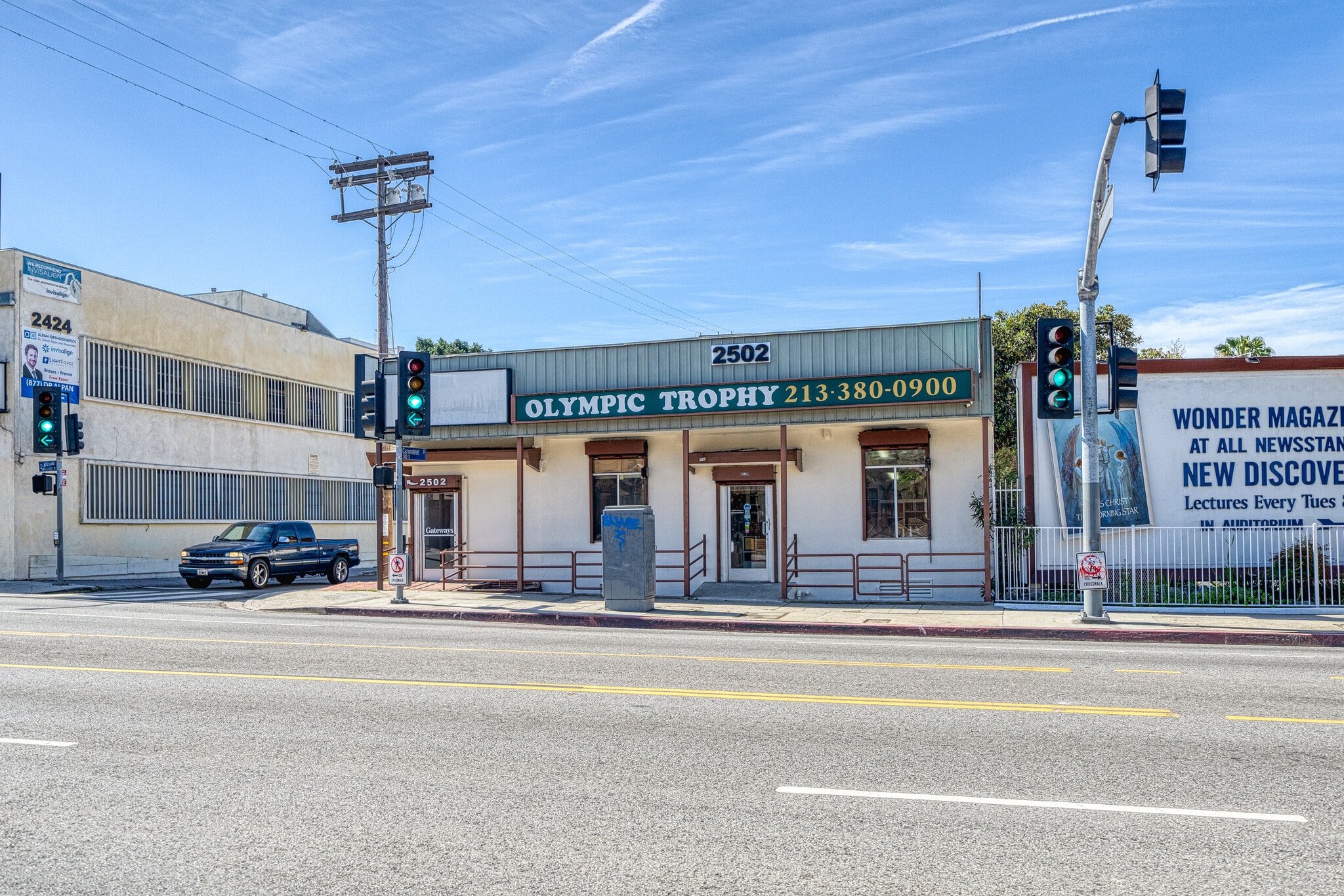 2502 W 3rd St, Los Angeles, CA à vendre Photo de l’immeuble– Image 1 sur 32