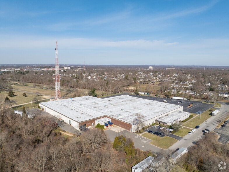 1140 Motor Pky, Central Islip, NY à louer - Aérien – Image 2 sur 8