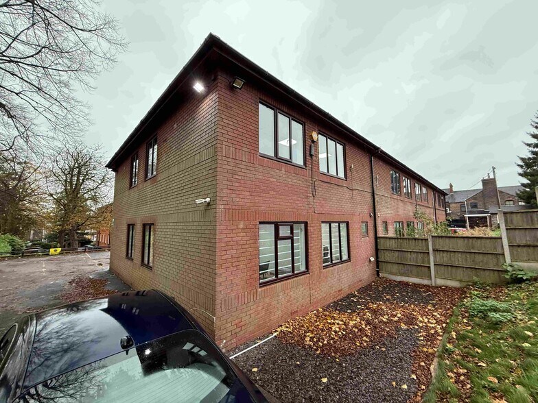 4 Cherry Orchard, Newcastle Under Lyme à vendre - Photo de l’immeuble – Image 2 sur 4