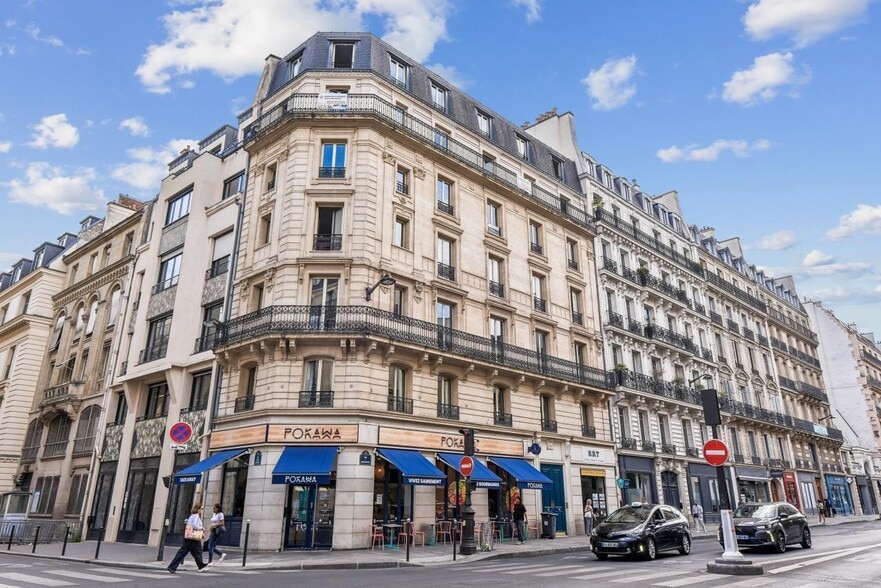 31 Rue De Châteaudun, Paris à louer - Photo de l’immeuble – Image 1 sur 14