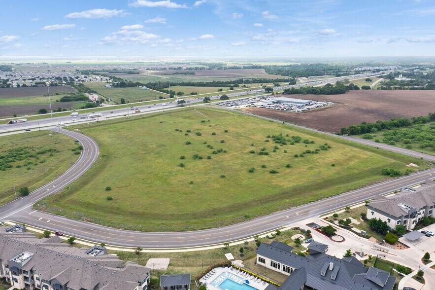 IH 35, San Marcos, TX à vendre - Photo de l’immeuble – Image 3 sur 6