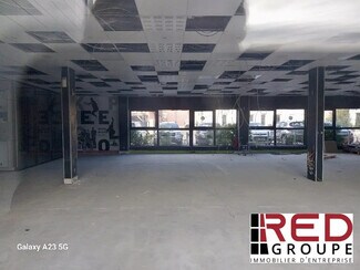 Plus de détails pour Local commercial à louer