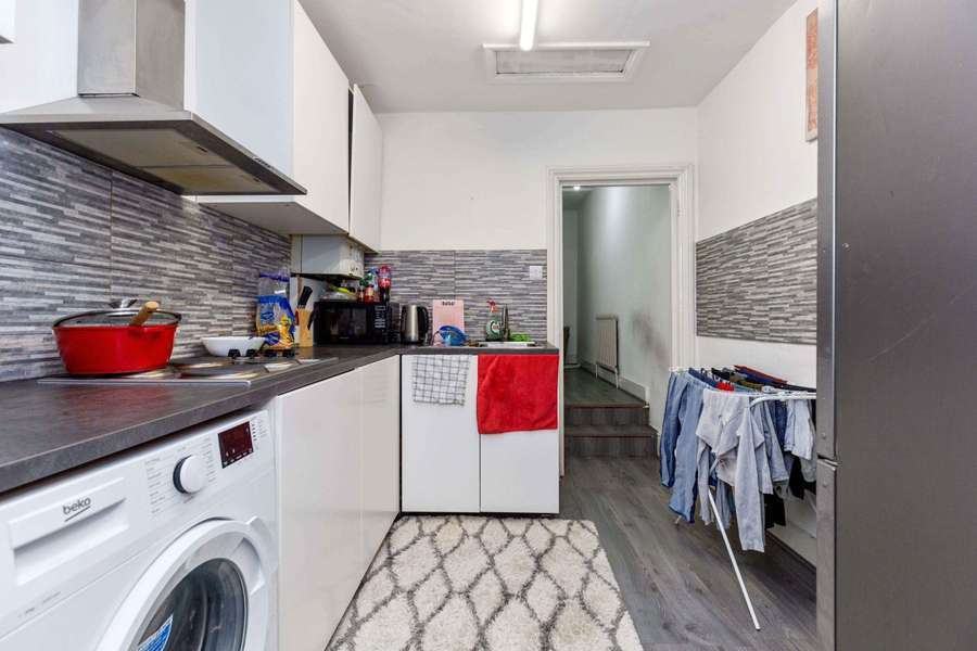 337 Brighton Rd, South Croydon à vendre Photo de l’immeuble– Image 1 sur 6