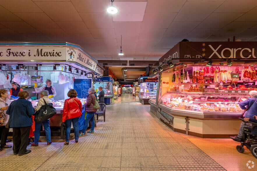 Carrer de la Creu Coberta, 93, Barcelone, Barcelona à vendre - Photo de l’immeuble – Image 2 sur 6
