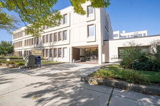 Plus de détails pour 1261 Furnace Brook Pky, Quincy, MA - Bureau à vendre