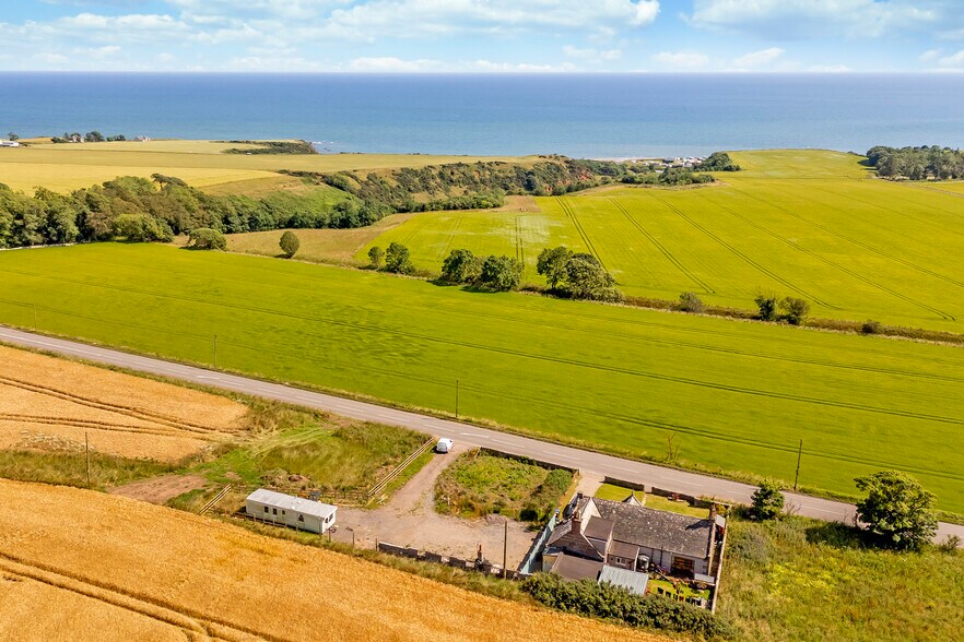 Plot, Montrose à vendre - Photo de l’immeuble – Image 2 sur 11
