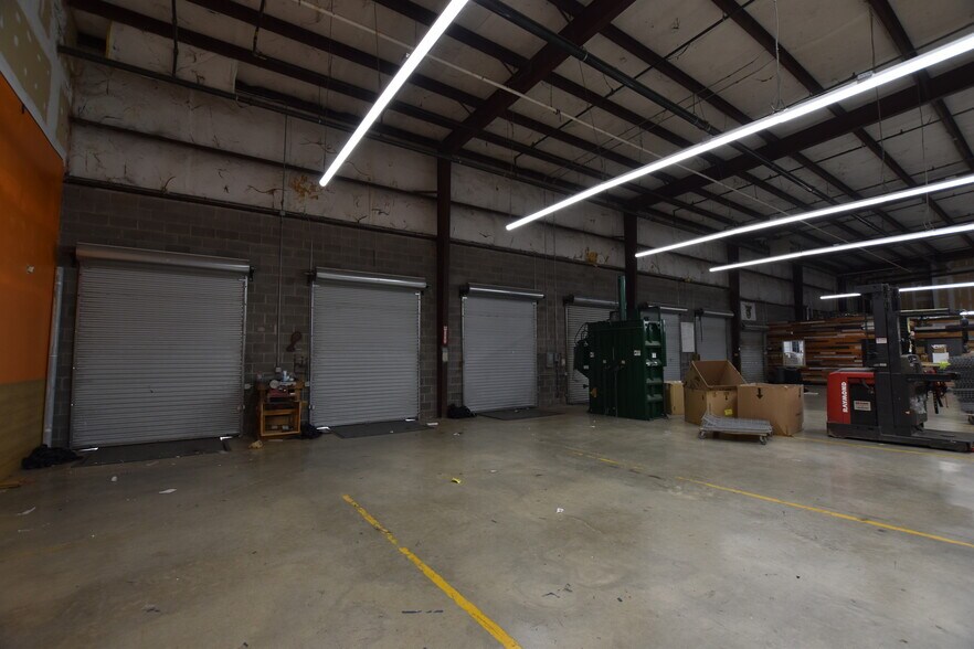 6300 Enterprise Park Dr, Chattanooga, TN à louer - Photo de l’immeuble – Image 2 sur 6