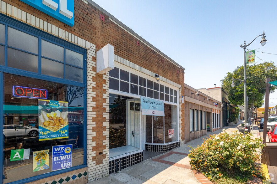 309 W 7th St, San Pedro, CA à louer - Photo de l’immeuble – Image 2 sur 5